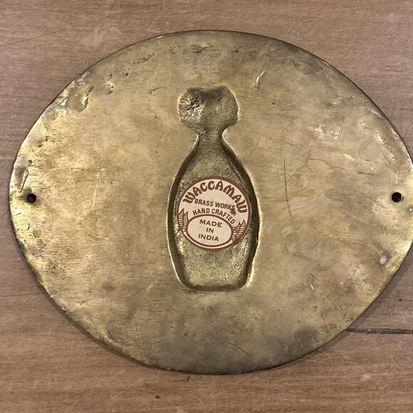 Waccamaw India Brass Pineapple WELCOME Plaque Sign Oval Intricate Embossed VTG - Picture 3 of 3